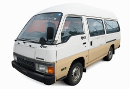  Vehicles Nissan Caravan