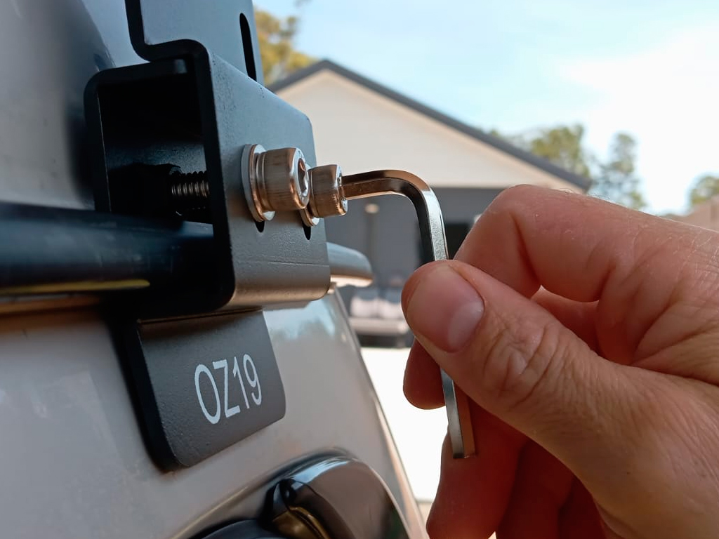 Ozroofracks | Rain Gutter Mount Roof Rack