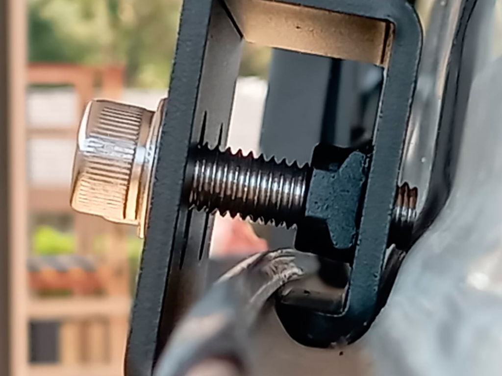 Ozroofracks | Rain Gutter Mount Roof Rack