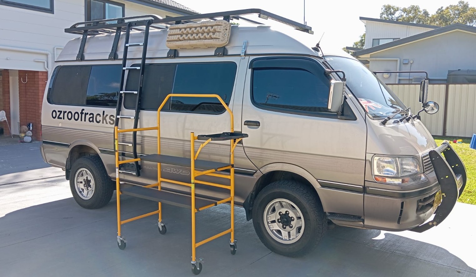 Ozroofracks | Toyota Hiace High Roof Roof Racks