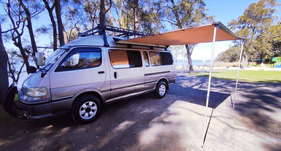 Ozroofracks | Nissan Homy Roof Racks