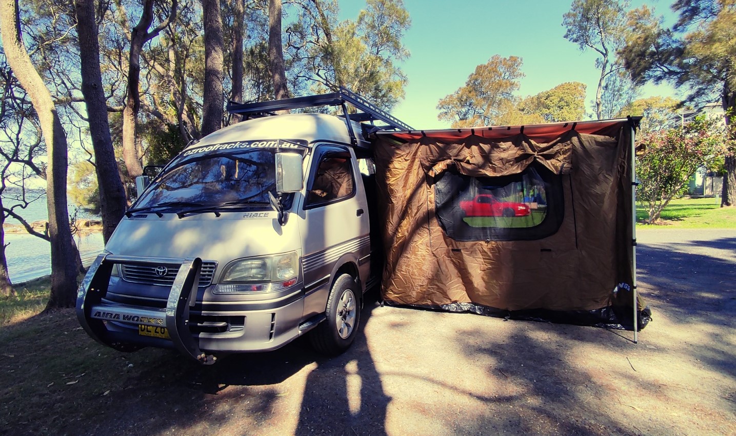 Ozroofracks | Nissan Homy Roof Racks